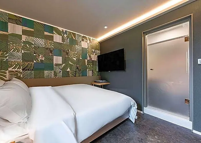 Number 25 Hongdae Shinchon Hotel